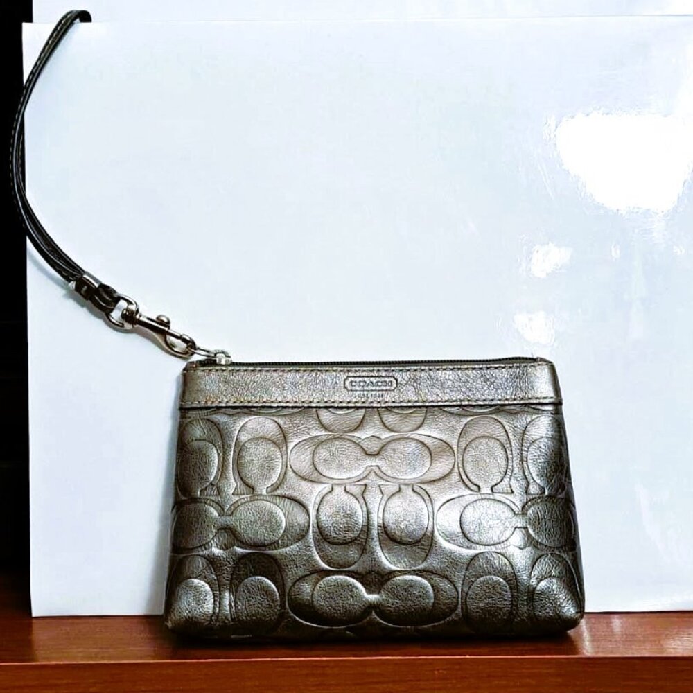 Coach Metallic Silver Genuine Leather Signature Embossed Wristlet Wallet